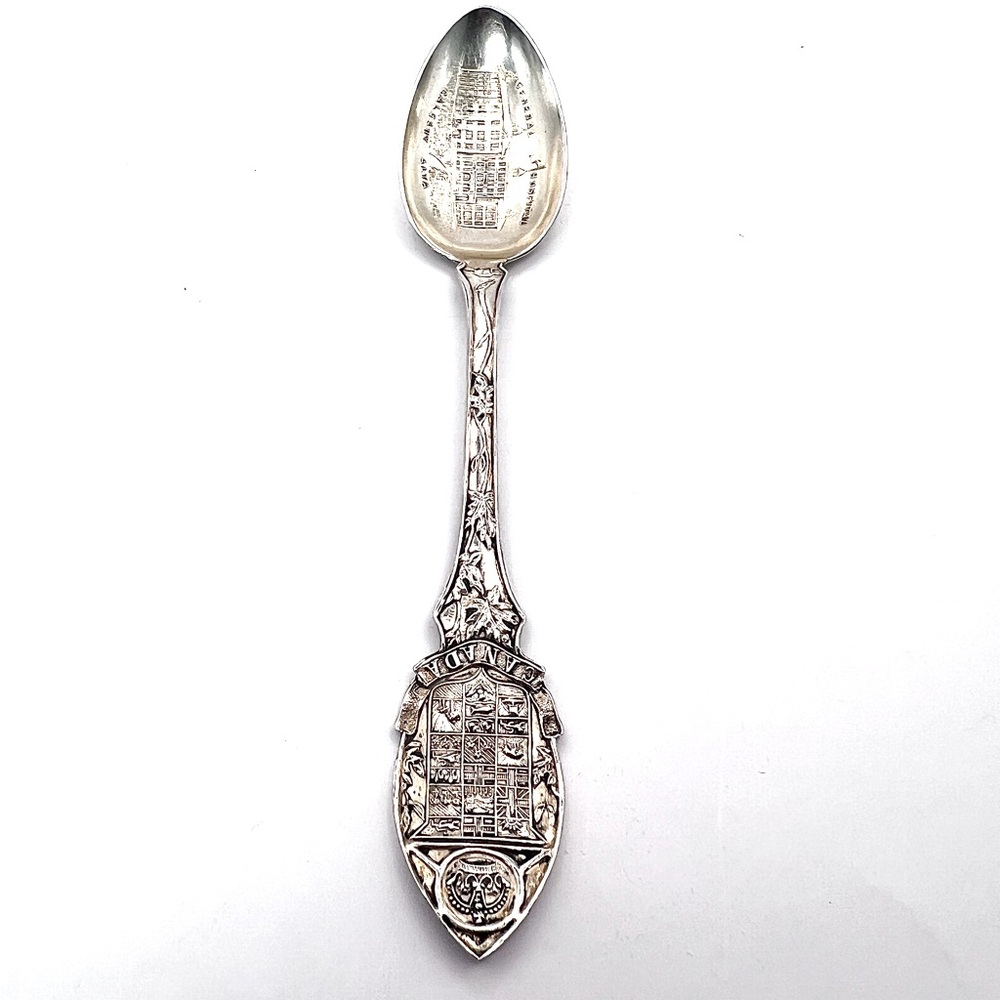 Sterling Calgary Hospital Spoon – 1882–1992 – 26.3g